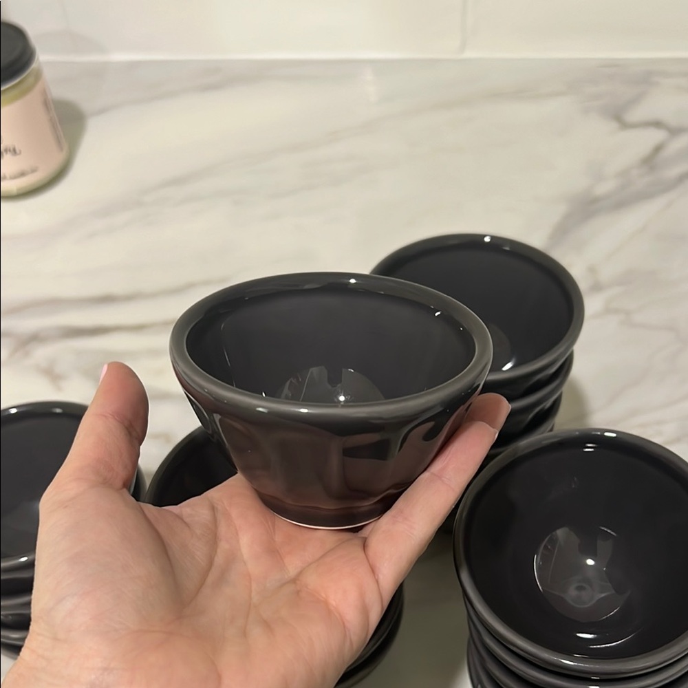 Set of Black Ceramic Bowls - Picture 2 of 5